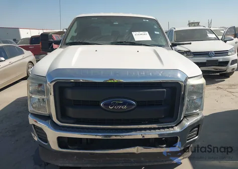 2015 Ford F-250 Xl z USA, uszkodzony, nr VIN 1FT7W2BT8FED62332